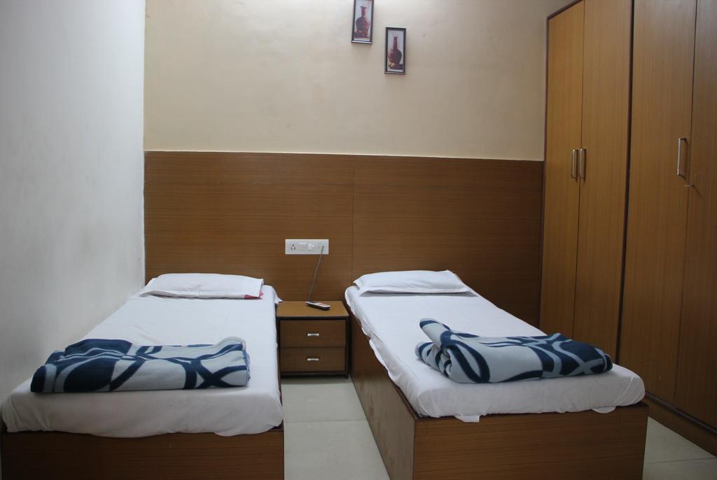 Sohum Habitat Goregaon Exhibition Centre Hotel Bombay Exterior foto